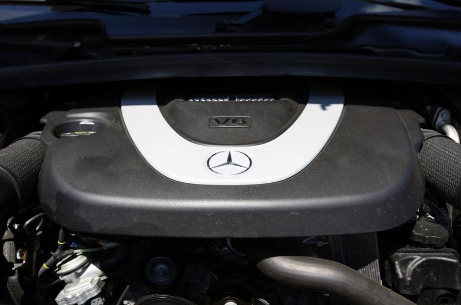  Mercedes-Benz R-Class 2011 года  (фото 174 из 186)
